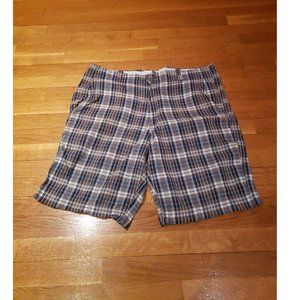 Gap Plaid rugged flat front Shorts size 36 NWOT